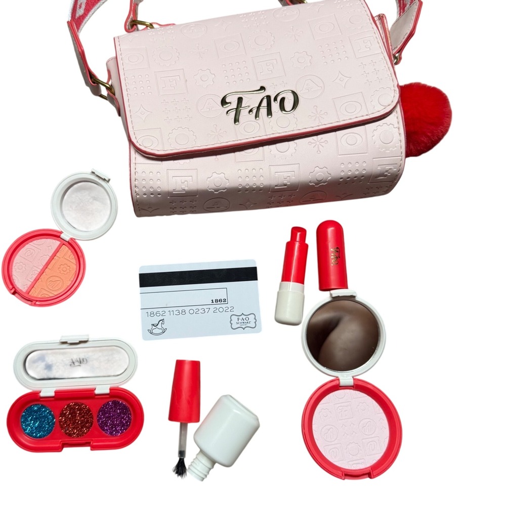 FAO Schwarz Glamour Purse Play Set Pink Pretend Makeup Fashion Fabulous
